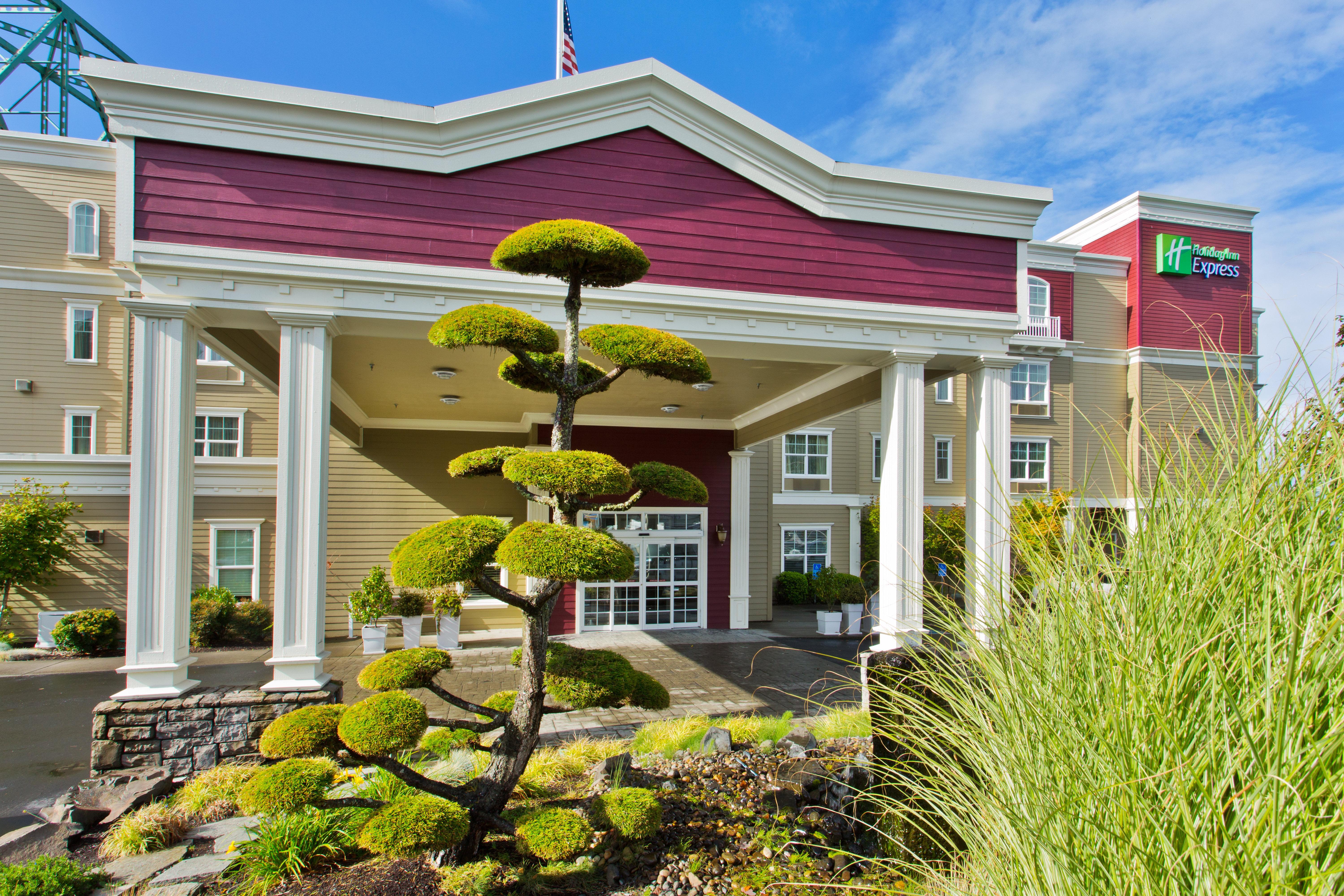 Holiday Inn Express Hotel & Suites Astoria By Ihg Exterior photo